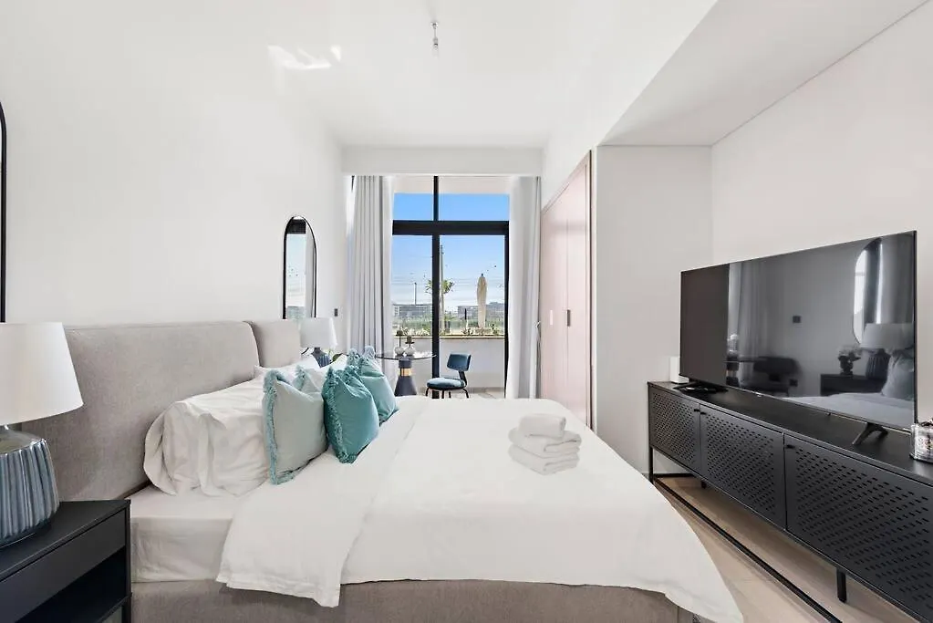 Relaxing Studio With Pool View Apartment Dubai 0*,  United Arab Emirates