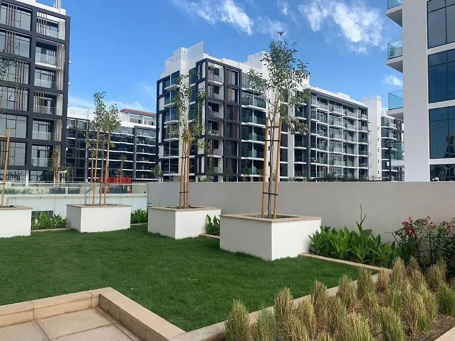 Relaxing Studio With Pool View Apartment Dubai United Arab Emirates